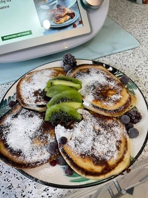 Pancakes with berries